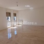Affitto 3 camera appartamento di 140 m² in Madignano
