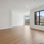 Rent 3 bedroom apartment of 2160 m² in Chicago