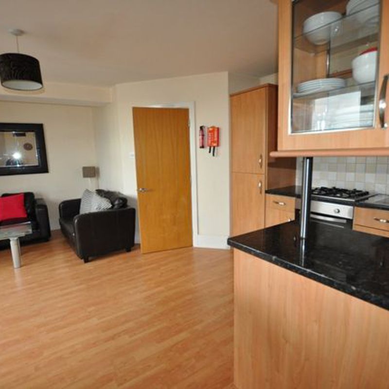 Flat to rent in Jesmond Road, Sandyford, Newcastle Upon Tyne NE2 Shieldfield