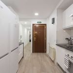 Rent a room of 127 m² in Madrid