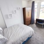 Rent 4 bedroom house of 95 m² in Liverpool