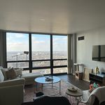 Rent 1 bedroom apartment of 750 m² in Chicago