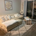 Rent 2 bedroom apartment in Pembroke Pines