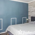 Rent 3 bedroom house of 26 m² in Victoria