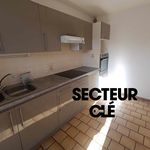 Rent 3 bedroom house of 77 m² in Talence