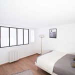 Rent a room of 89 m² in Lyon