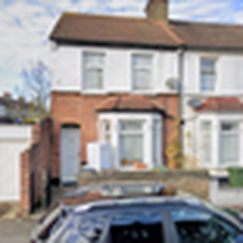 End terrace house to rent in Norfolk Road, Barking IG11