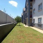 Rent 1 bedroom apartment of 9758 m² in Centurion