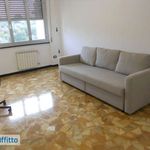 Rent 3 bedroom apartment of 85 m² in Genoa