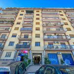 Affitto 3 camera appartamento di 95 m² in Palermo