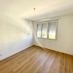 Rent 2 bedroom apartment of 49 m² in Angers
