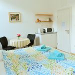 Rent 3 bedroom apartment of 80 m² in Split