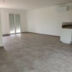 Rent 4 bedroom house of 90 m² in Fauillet