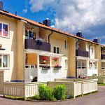 Rent 4 bedroom apartment of 85 m² in Ljungsbro