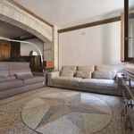Rent 2 bedroom apartment of 150 m² in Bologna
