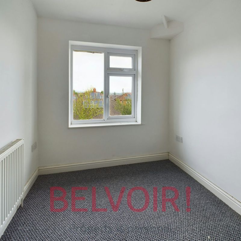 Semi-detached House to rent on Standersfoot Place Chell,  Stoke-on-Trent,  ST6 Chell Heath