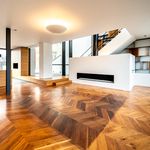 Appartement de 370 m² avec 3 chambre(s) en location à Brussels