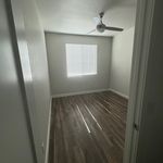 Rent 2 bedroom apartment in Maryvale