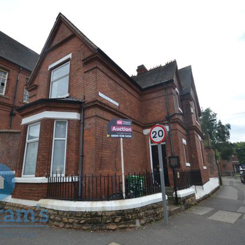 Flat to rent in Flat 2, The Old Schoolhouse, Nottingham NG7