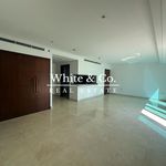 Rent 1 bedroom house of 124 m² in Dubai