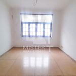 Rent 4 bedroom house of 371 m² in Delthota