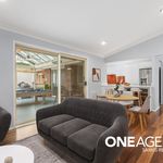 Rent 4 bedroom house of 262 m² in Macquarie Hills
