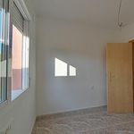 Alquilo 3 dormitorio casa de 82 m² en Alicante