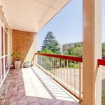 Rent 3 bedroom apartment of 4465 m² in Johannesburg