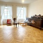 Rent 1 bedroom apartment of 51 m² in Praha
