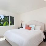 Rent 4 bedroom apartment of 213 m² in Laguna Beach
