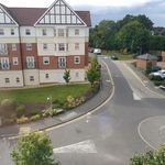 Rent 4 bedroom apartment of 78 m² in Colchester