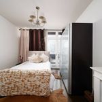 Miete 5 Schlafzimmer haus in Genève