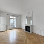 Rent 7 bedroom apartment of 236 m² in Paris
