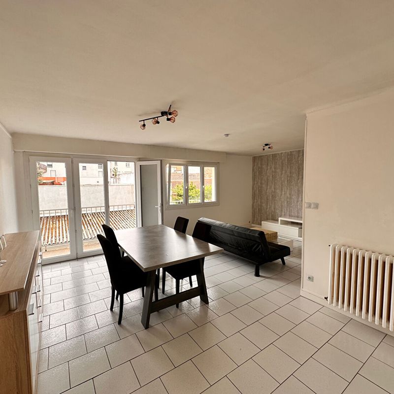 Appartement 3 pièces La Roche-sur-Yon 69.61m² 755€ à louer - l'Adresse