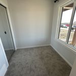 Rent 3 bedroom apartment in Edmonton