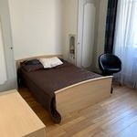 Rent 3 bedroom apartment of 84 m² in LYON 03