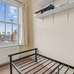 Rent 3 bedroom apartment of 89 m² in London