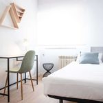 Rent a room of 67 m² in Madrid