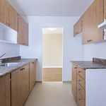 Appartement de 8331 m² avec 4 chambre(s) en location à Laval (administrative region)