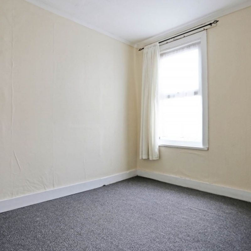 2 Bedroom Flat to Rent Beckton