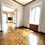 Rent 5 bedroom apartment of 180 m² in Milano