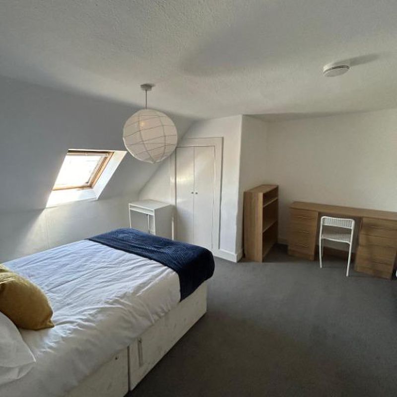 5 Bedroom Flat to Rent at Edinburgh, Leith-Walk, Edinburgh/West-End, England Hillside