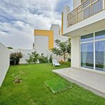 Rent 3 bedroom house of 193 m² in Dubai