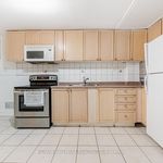 Rent 3 bedroom apartment of 80 m² in Toronto