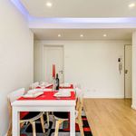 Rent 4 bedroom apartment of 120 m² in Lisboa