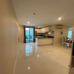 Rent 2 bedroom apartment of 122 m² in Bangkok