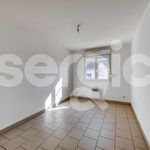 Rent 3 bedroom apartment of 74 m² in Auchel