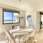 Rent 4 bedroom apartment of 235 m² in Marbella