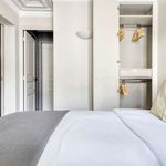 Rent 2 bedroom apartment of 55 m² in Paris