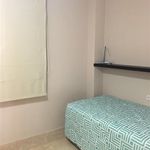 Alquilo 2 dormitorio apartamento de 80 m² en Estepona